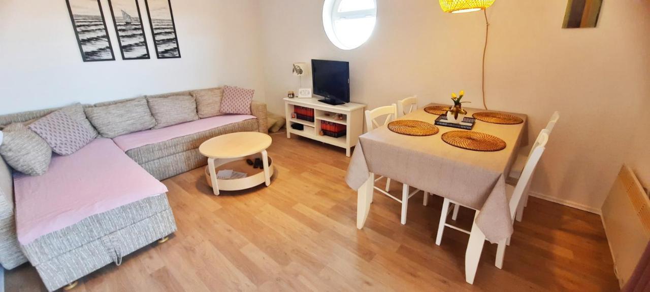 Marija Apartment Betina  Bagian luar foto